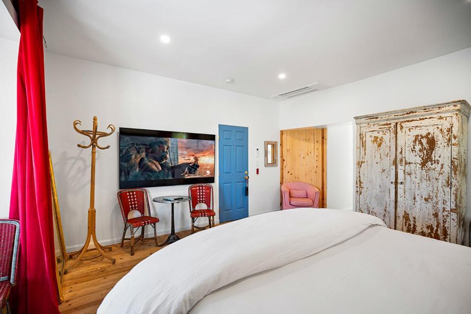 Metro Hotel Petaluma Eksteriør bilde
