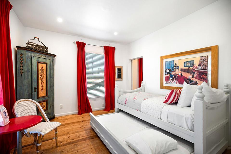 Metro Hotel Petaluma Eksteriør bilde